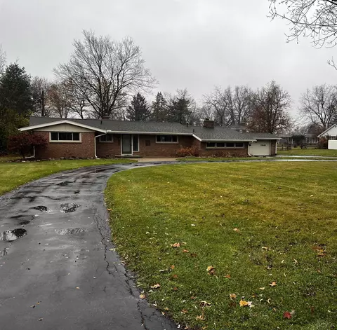 1360 E Oregon, Adrian, MI 49221