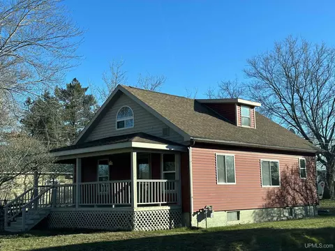 525 Withworth, Kingsford, MI 49802