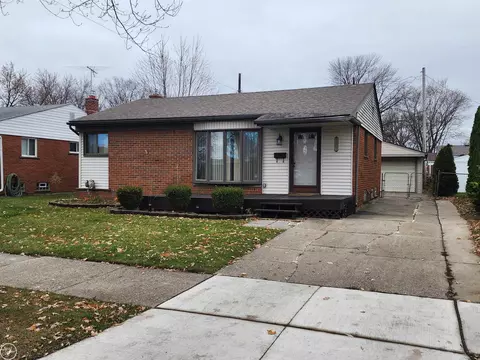 31721 Brookwood, Saint Clair Shores, MI 48082