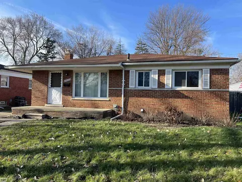 24035 Melody, Warren, MI 48089
