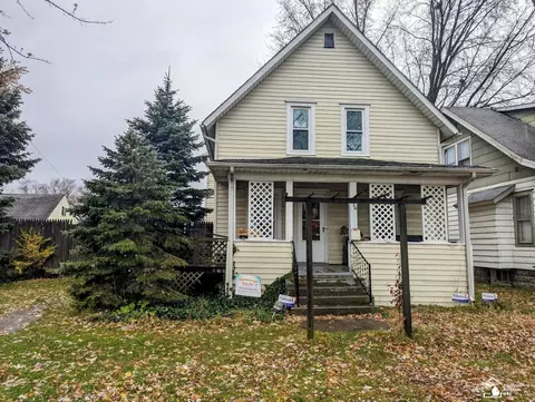 836 Smith, Monroe, MI 48161