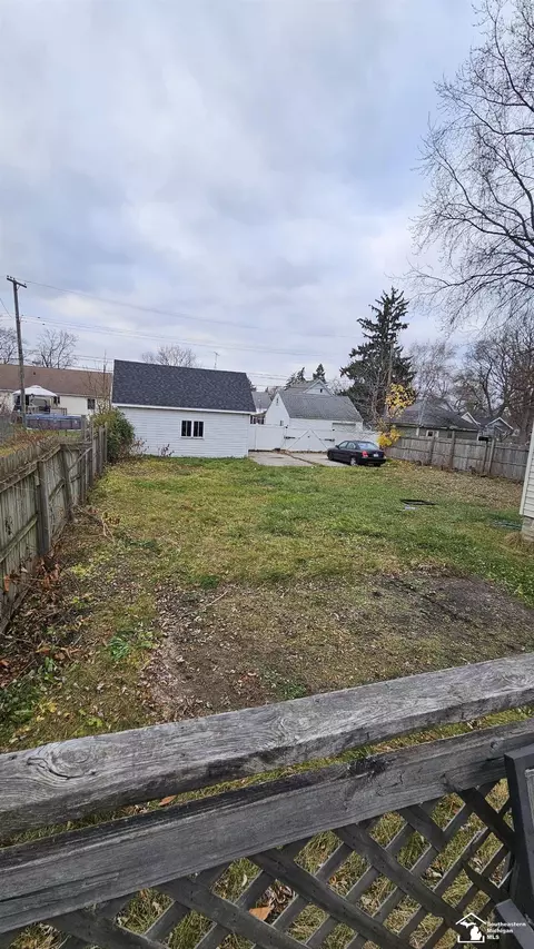 836 Smith, Monroe, MI 48161 photo 38