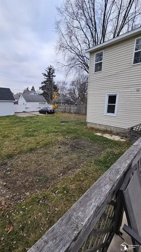 836 Smith, Monroe, MI 48161 photo 37