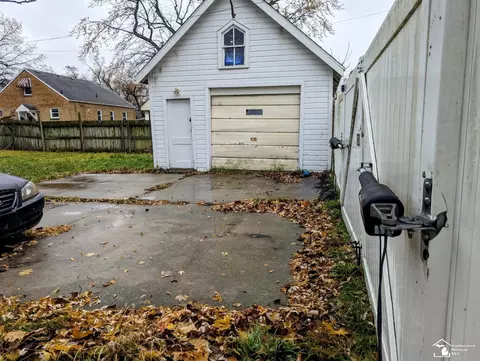 836 Smith, Monroe, MI 48161 photo 41