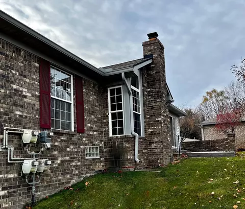 48682 Aberdeen, Utica, MI 48315