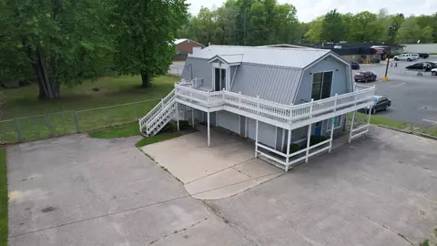 2535 W Cadillac, Farwell, MI 48622