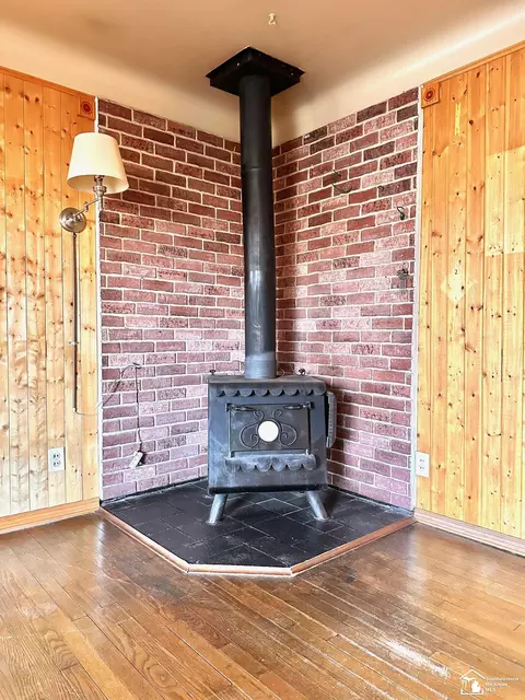 3272 Navarre, Monroe, MI 48162 photo 6