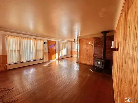 3272 Navarre, Monroe, MI 48162 photo 5