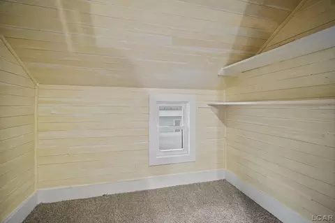 804 E Hunt, Adrian, MI 49221 photo 22