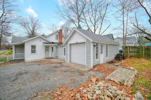 804 E Hunt, Adrian, MI 49221 photo 33