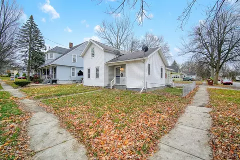 804 E Hunt, Adrian, MI 49221 photo 28