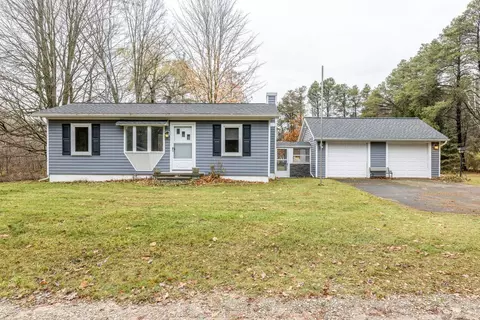 7340 Hawthorne, Lexington, MI 48450