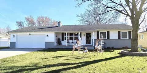481 Fox, Monroe, MI 48161