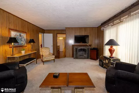 1083 Briarcliffe, Flint, MI 48532 photo 21