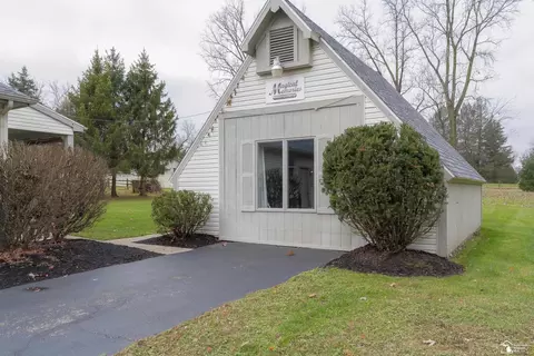 7443 Bridgeway, Temperance, MI 48182 photo 31