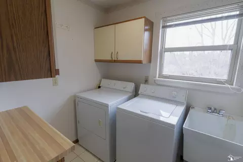 7443 Bridgeway, Temperance, MI 48182 photo 24