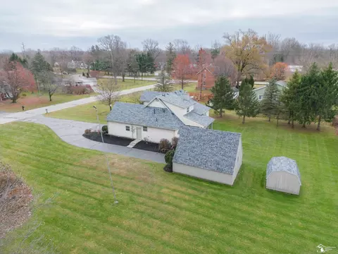7443 Bridgeway, Temperance, MI 48182 photo 34