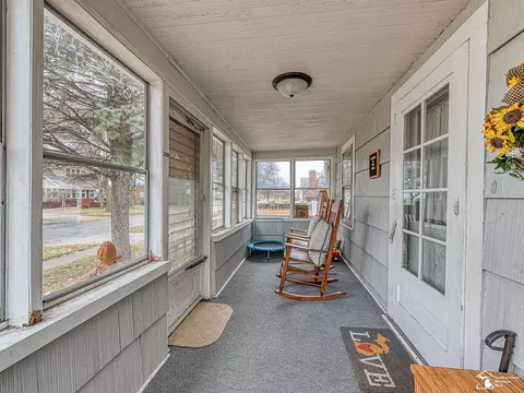 534 Bentley, Monroe, MI 48162 photo 16