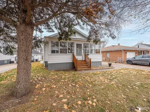 534 Bentley, Monroe, MI 48162 photo 18