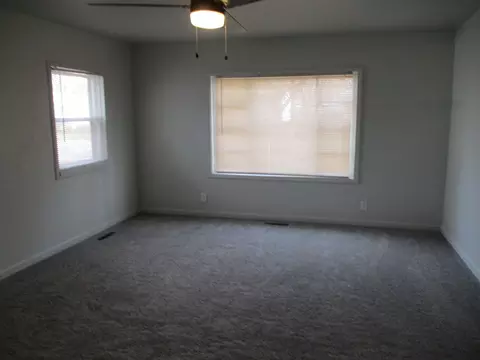 1012 S Chipman, Owosso, MI 48867 photo 8
