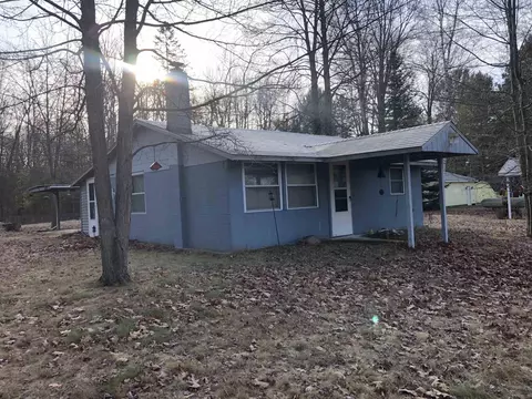 4785 East Shr, Alger, MI 48610