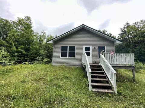 321 E Johnson, Skandia, MI 49885