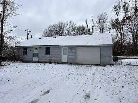 2220 E Vly, Adrian, MI 49221