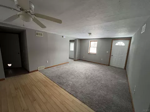 2220 E Vly, Adrian, MI 49221 photo 12