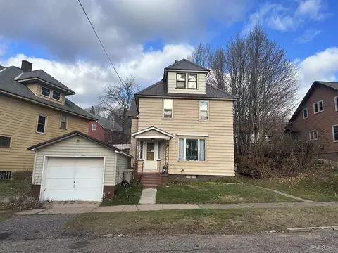 312 Rock, Negaunee, MI 49866
