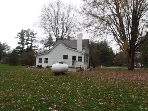 3677 Palms, Casco, MI 48064 photo 5
