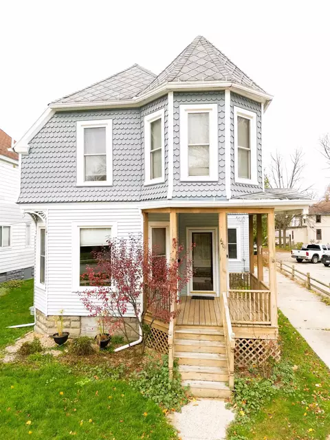 1207 Mckinley, Bay City, MI 48708