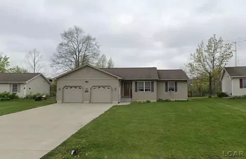 1789 Allan, Adrian, MI 49221