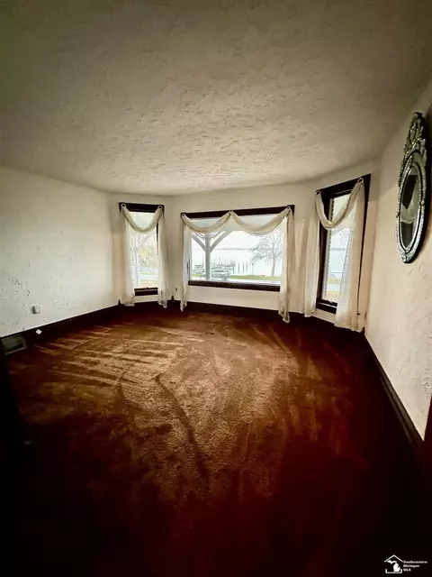 22596 East Riv, Grosse Ile, MI 48138 photo 30