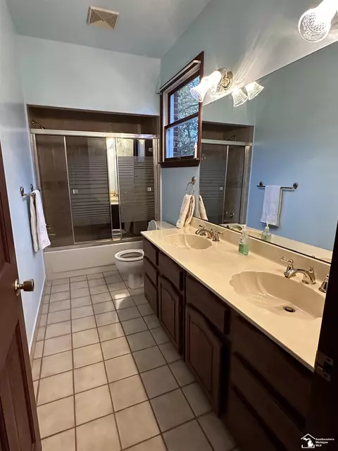 22596 East Riv, Grosse Ile, MI 48138 photo 41
