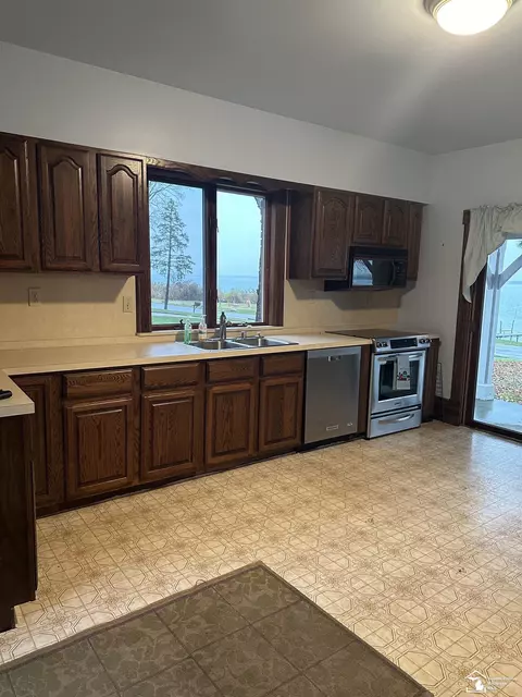22596 East Riv, Grosse Ile, MI 48138 photo 20