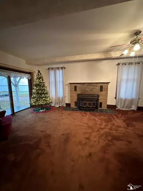 22596 East Riv, Grosse Ile, MI 48138 photo 27