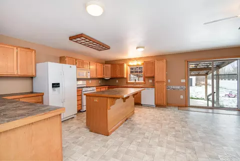16400 Doyle, Hemlock, MI 48626 photo 6