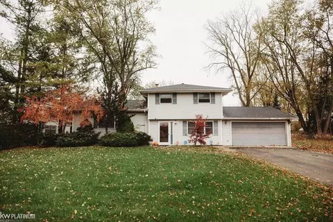 17033 Central, Romulus, MI 48174