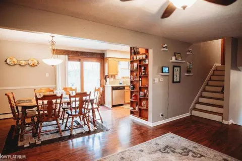17033 Central, Romulus, MI 48174 photo 16