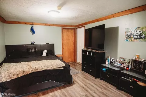 17033 Central, Romulus, MI 48174 photo 10