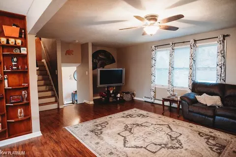 17033 Central, Romulus, MI 48174 photo 17