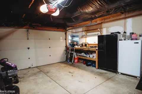 17033 Central, Romulus, MI 48174 photo 38