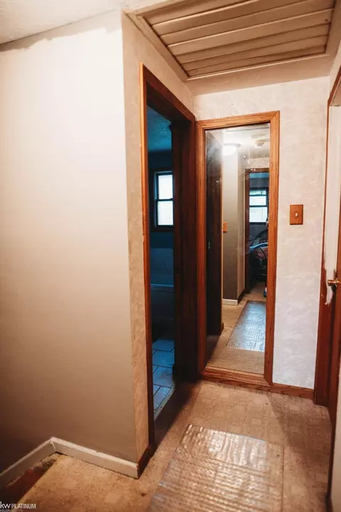 17033 Central, Romulus, MI 48174 photo 36