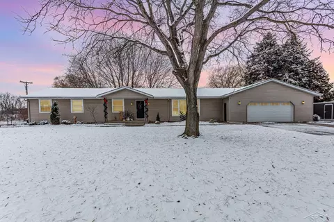 5515 N Van Dyke, Cass City, MI 48726