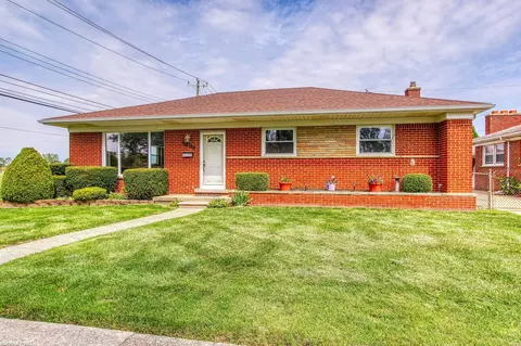 11023 Sunburst, Warren, MI 48089