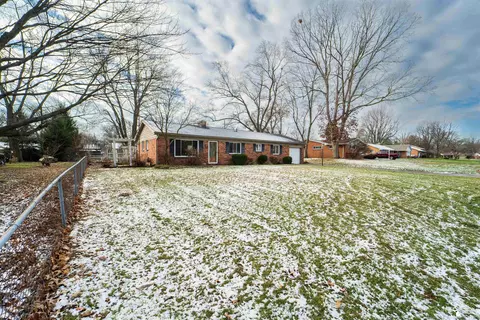 1577 Meadowbrook, Temperance, MI 48182