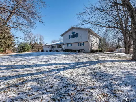 15823 Dixon, Dundee, MI 48131
