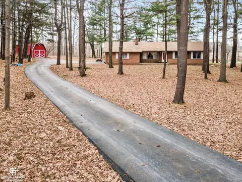 7631 North, Burtchville, MI 48059