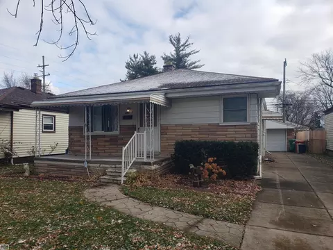 23370 Rosalind, Eastpointe, MI 48021