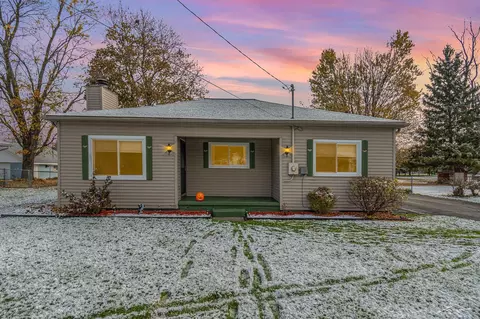 295 Lutzke, Saginaw, MI 48609